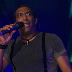 Chichi Peralta Lyrics