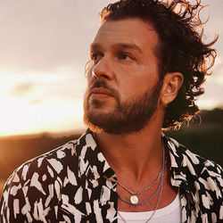 Claudio Capéo Lyrics