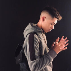 Cris Mj Lyrics