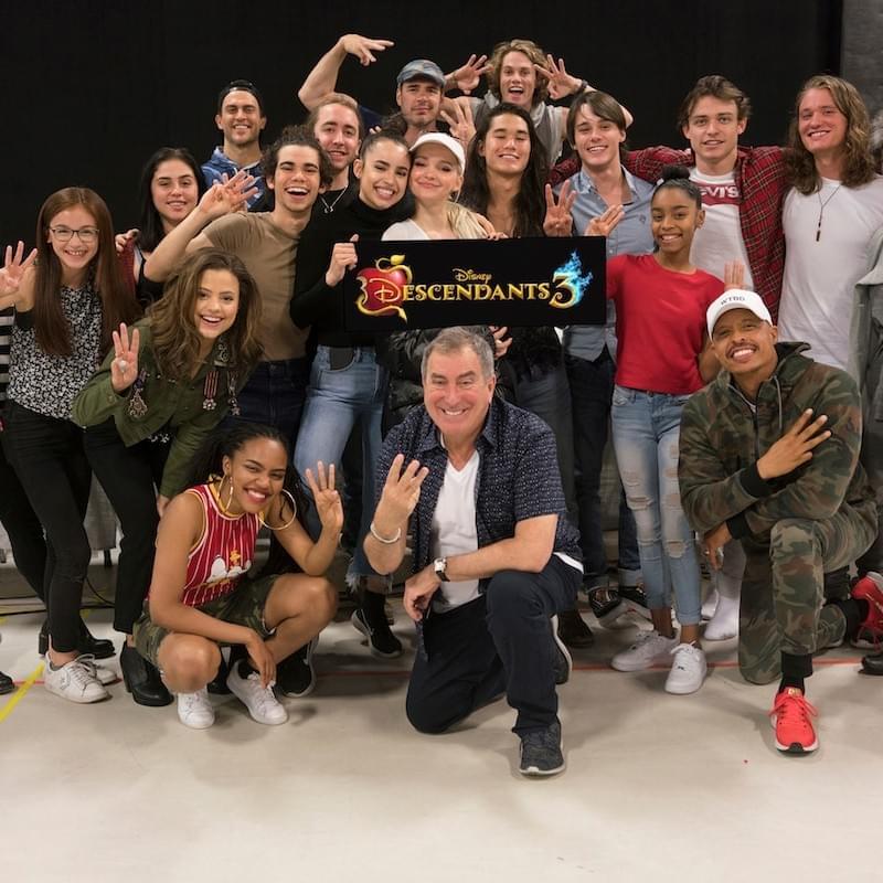 Descendants 3 Cast