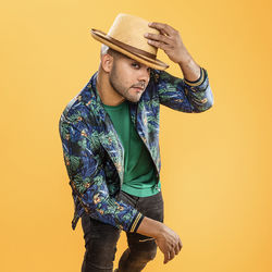 Gabriel Pagan Lyrics