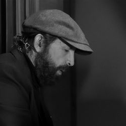 Juan Luis Guerra Lyrics