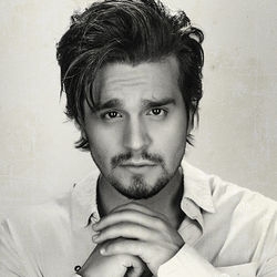 Luan Santana Lyrics