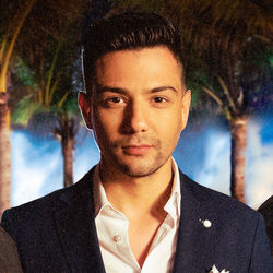 Luis Coronel Lyrics
