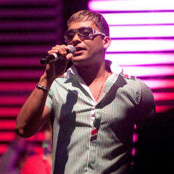 Makano Lyrics English Translation