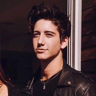 Milo Manheim
