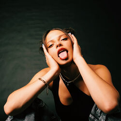 Nina Chuba Lyrics