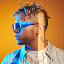 Ovy On The Drums Lyrics