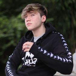 Paulo Londra Lyrics