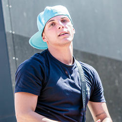 Rhove Lyrics