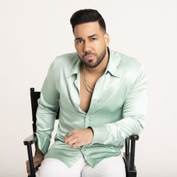 Romeo Santos Lyrics