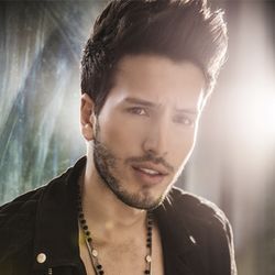 Sebastián Yatra Lyrics
