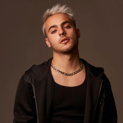 Sergio Vega Lyrics