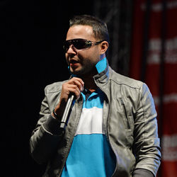 Tony Dize Lyrics