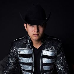 Ulices Chaidez Lyrics