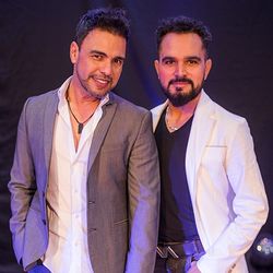 Zezé Di Camargo & Luciano Lyrics